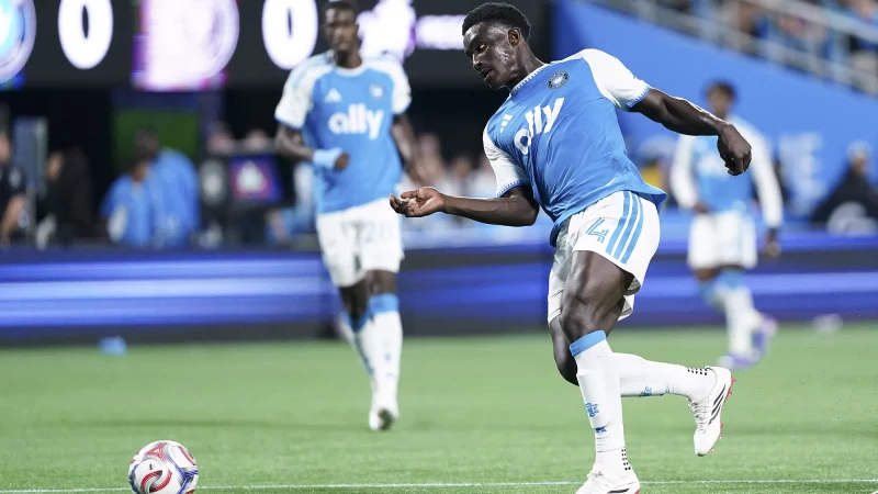 Onde assistir Charlotte FC x Nashville SC ao vivo: Horário e escalações na MLS 2026